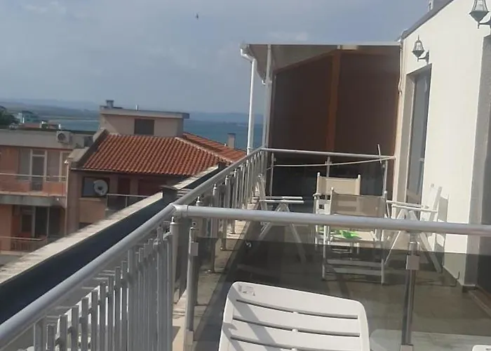 Bay My Ray 3 Apartment